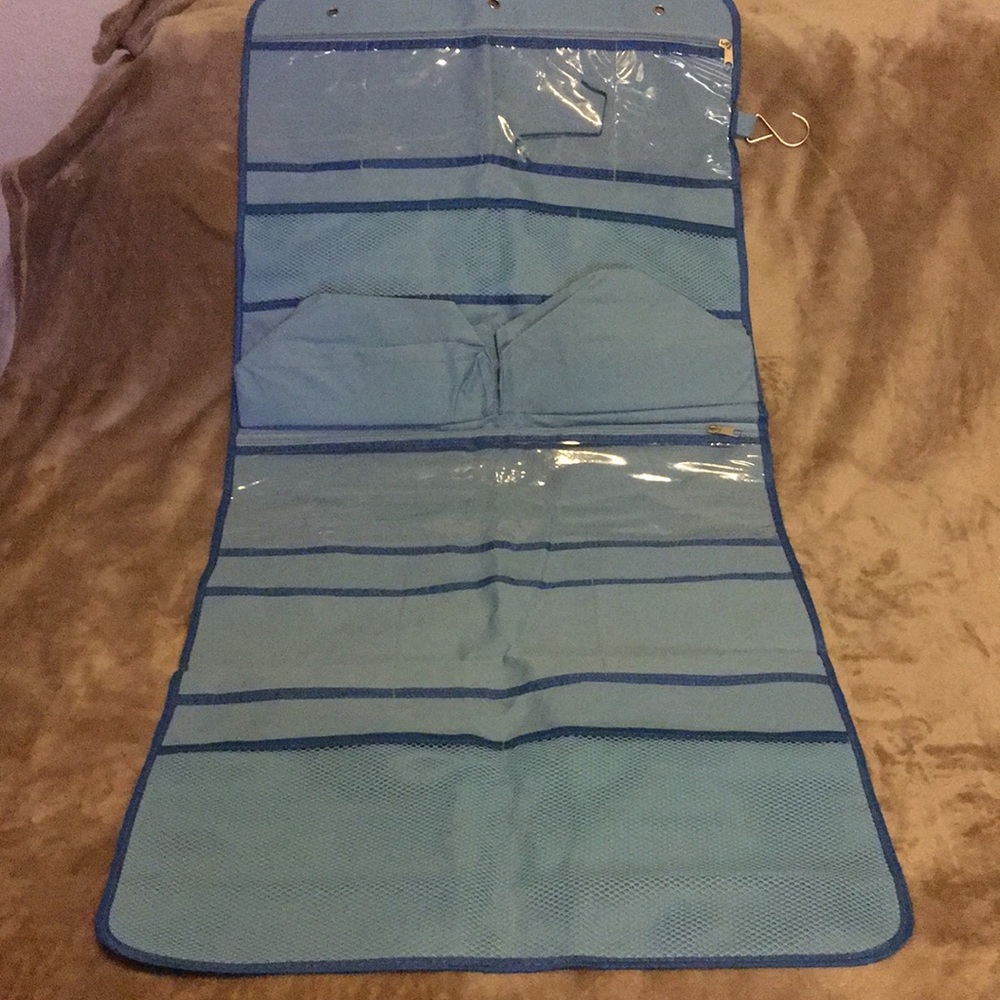 Avon Hair and Accessories Organizer